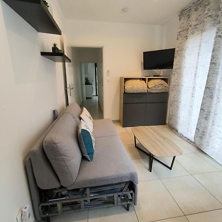 קולומייר Maisonnette Avec Jardin מראה חיצוני תמונה